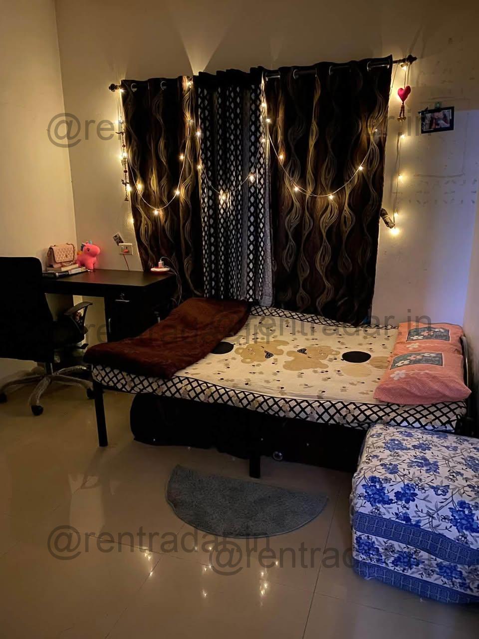 Private Room in 3bhk at Pimple Saudagar