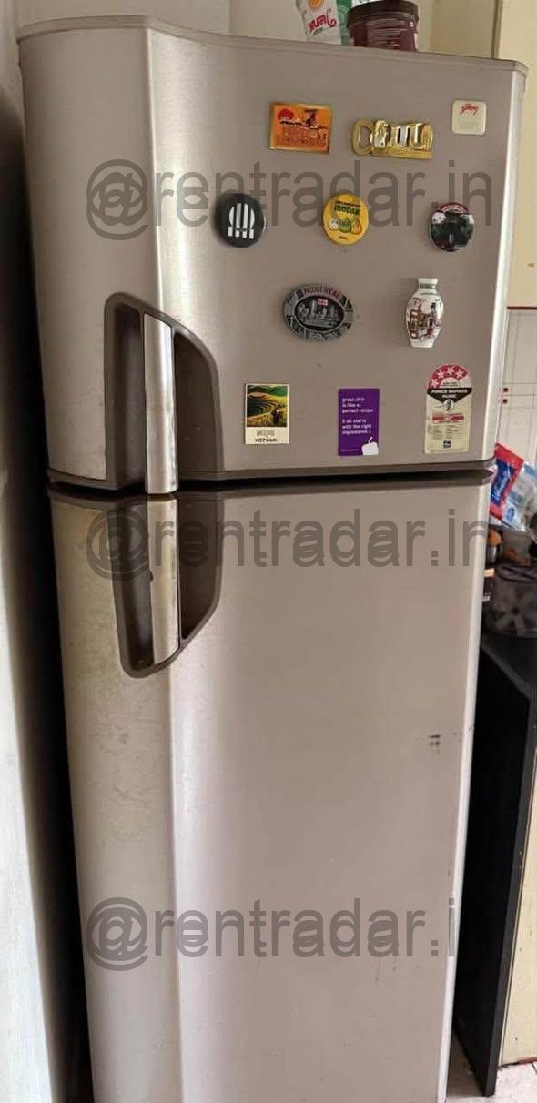 Room in 2bhk at Shastrinagar, Yerawada (hermes Heritage Phase 2)