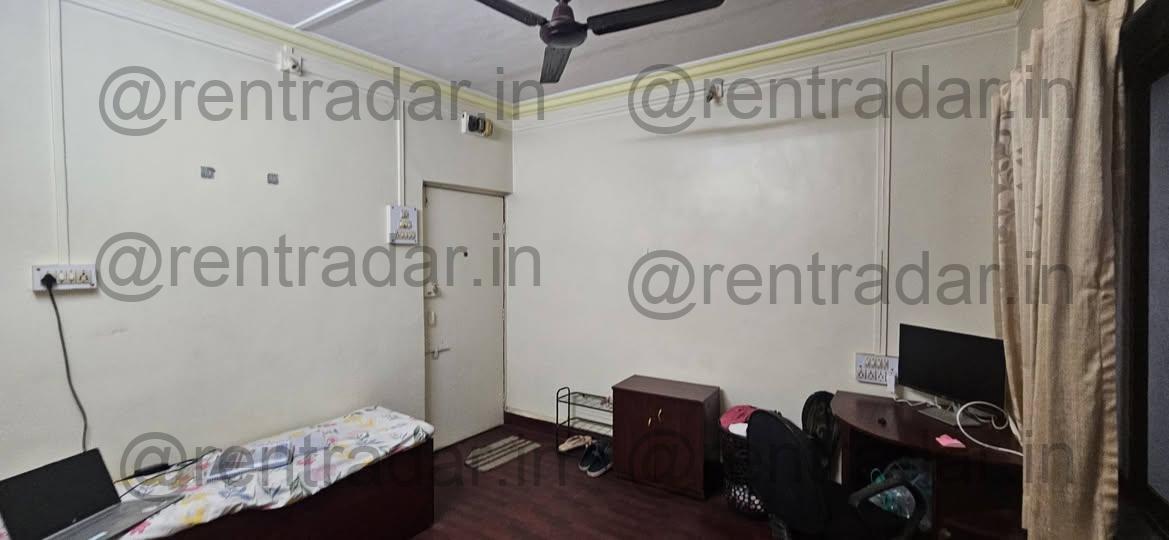 Room in 1 Bhk at Hadpasar