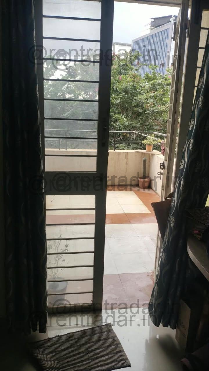 Room in 2 Bhk at Wakad (sahil Vignesh Residency)