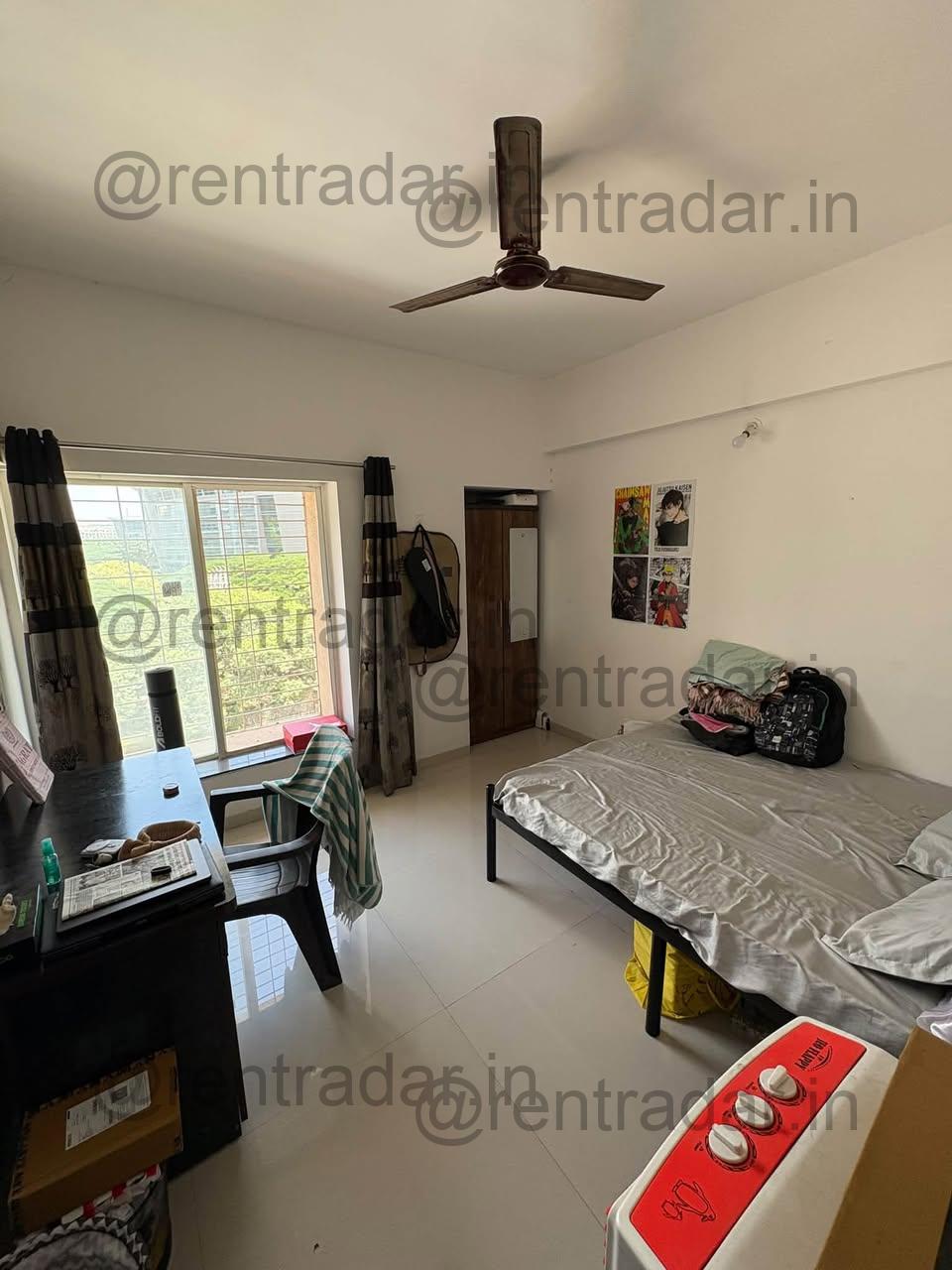 Room Available at Kharadi