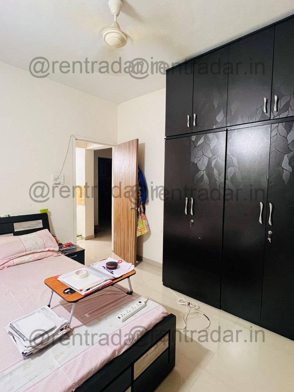Room Available at Splendour Megapolis Phase 3