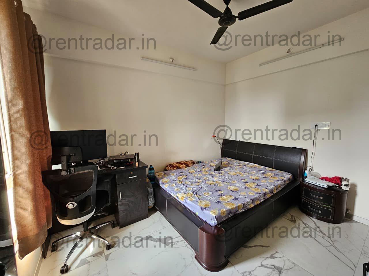 Room Available at Koregaon Park Annexe (horizon Highgroves)