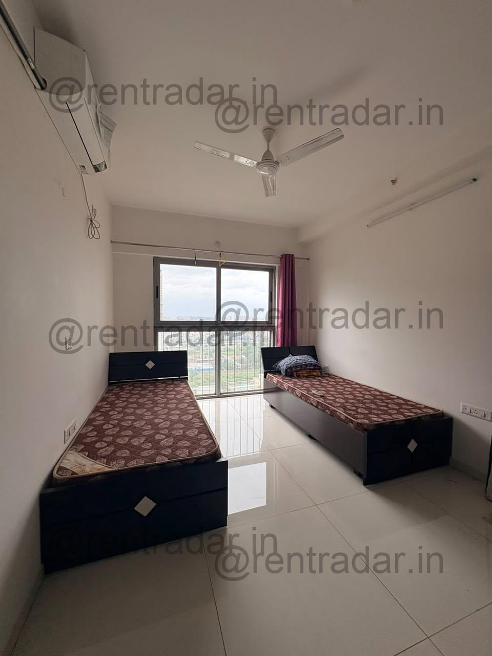 2 Bhk For Rent at Amanora Adreno Tower (amanora Adreno Tower)