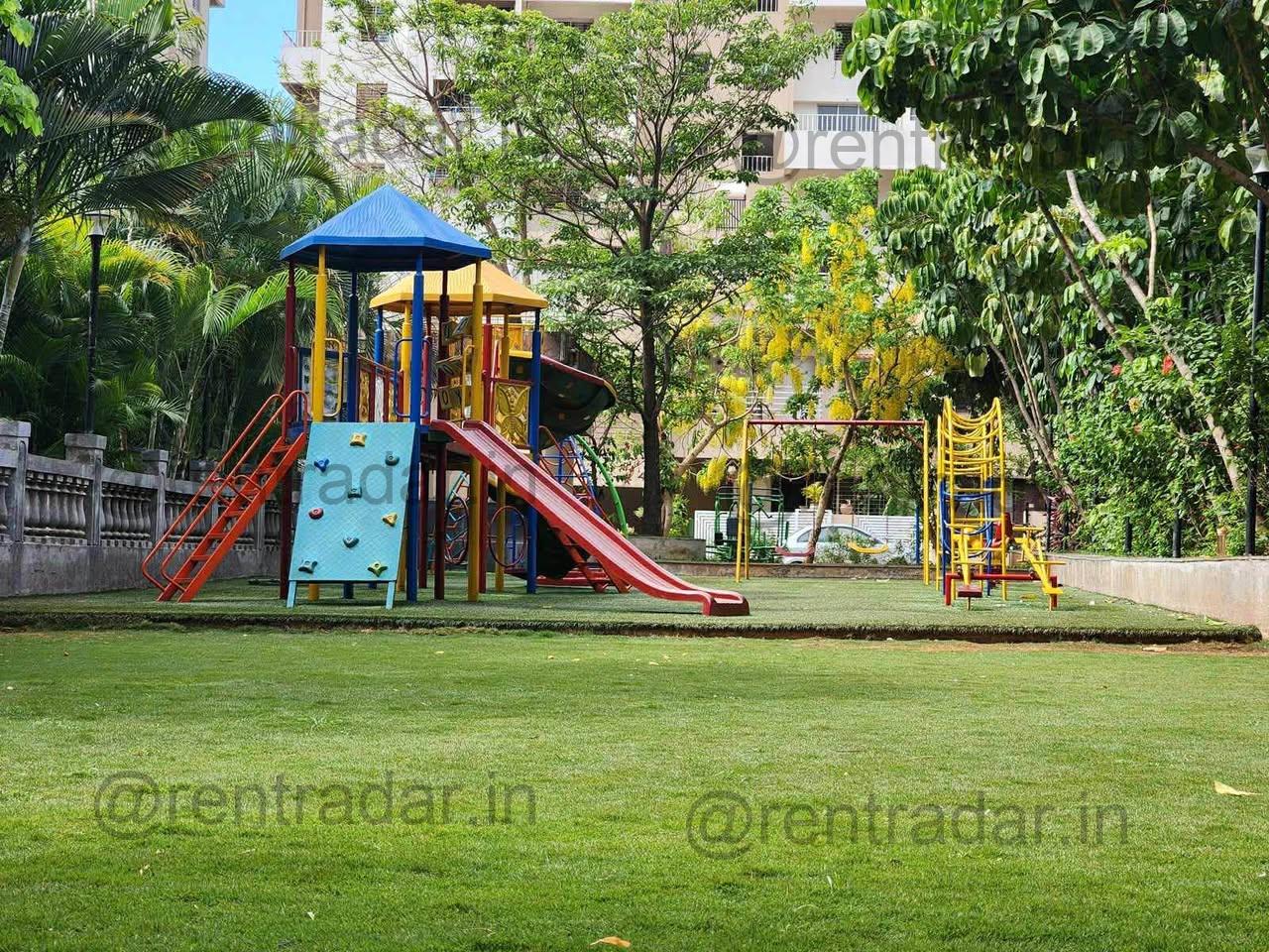 Room in 2 Bhk at Baner–sus Road