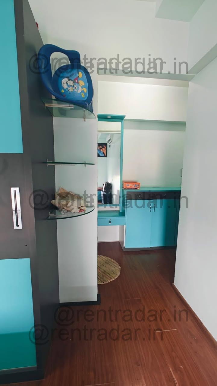 3 Bhk For Rent at Amanora Future Tower (amanora Future Tower)