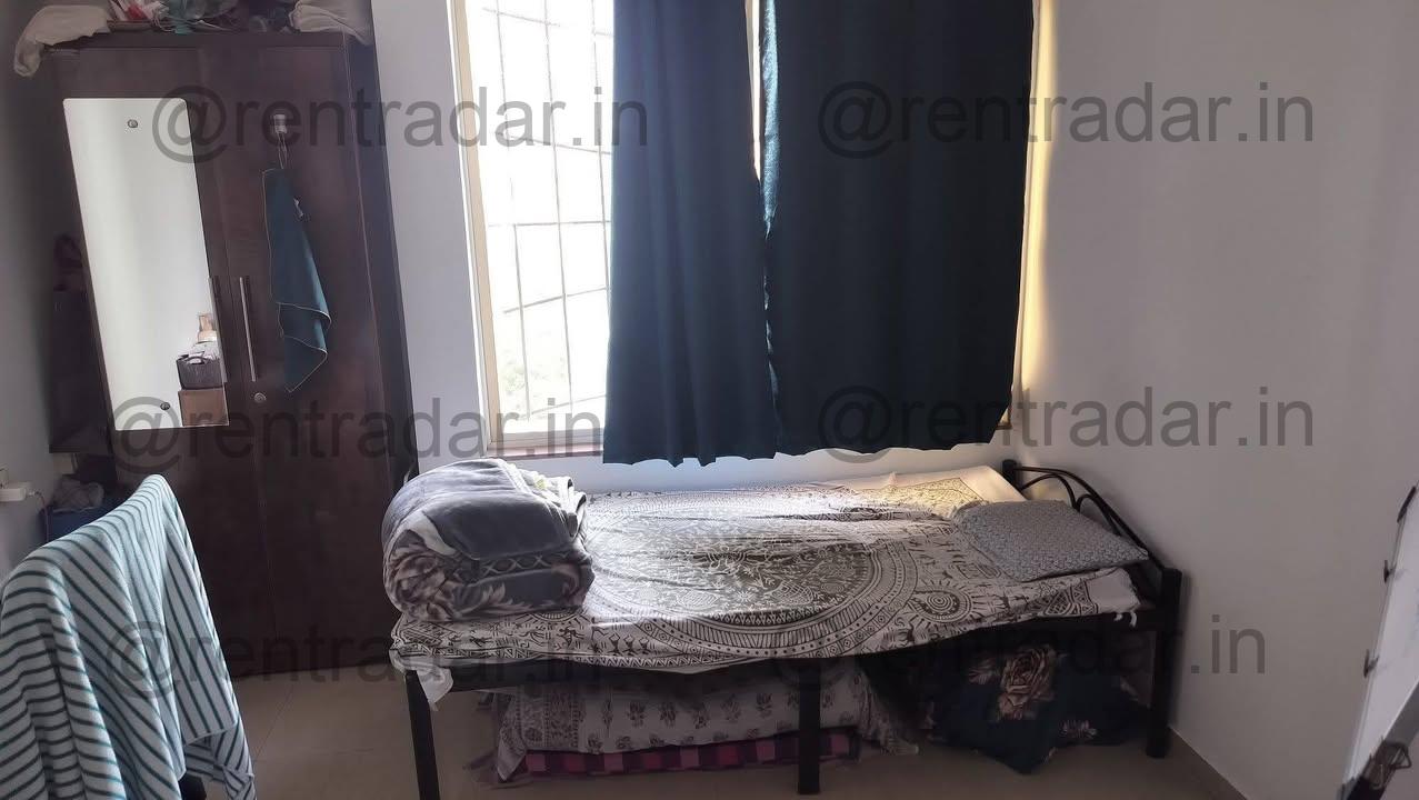Room in 3bhk at Balewadi (regulas Apartment)