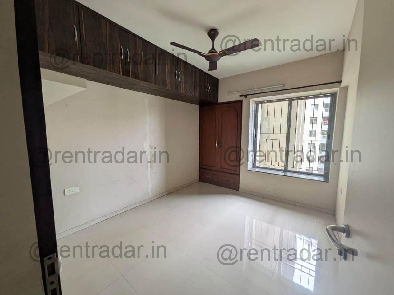 Room in 2bhk at Pashan-baner Link Road (mount Unique Residences)
