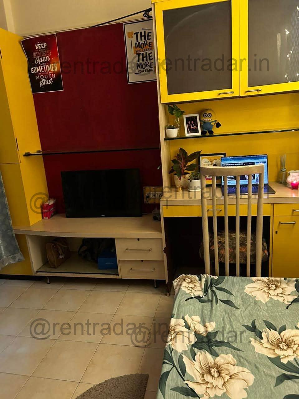 Room in 1bhk at 7 Bungalow, Near Versova Metro