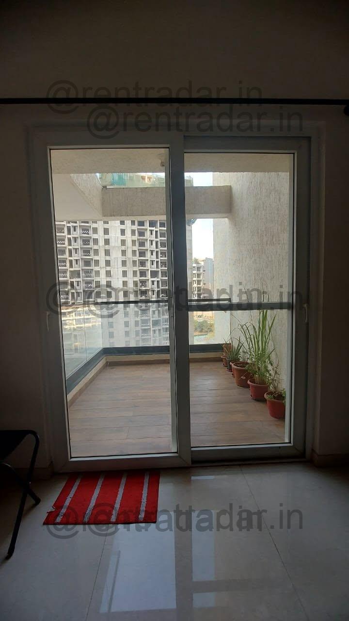 2 Bhk For Rent at Majestique Tower Society (majestique Tower Society)