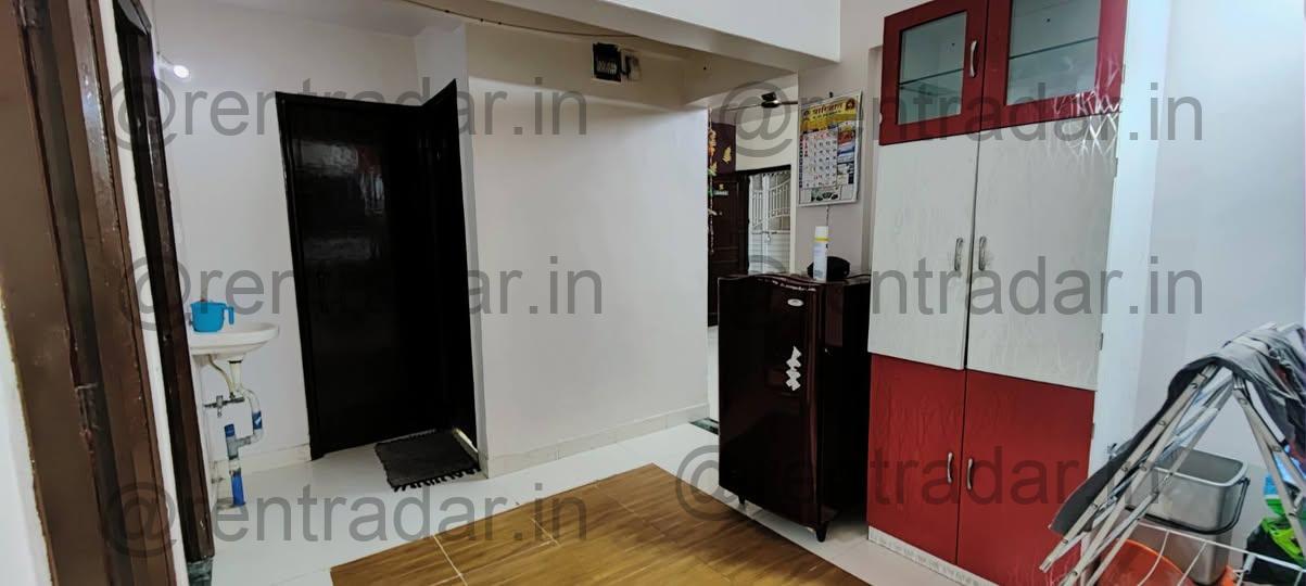 Room in 2 Bhk at Hadapsar Kale Padal (satyaraj Angan Apartment)