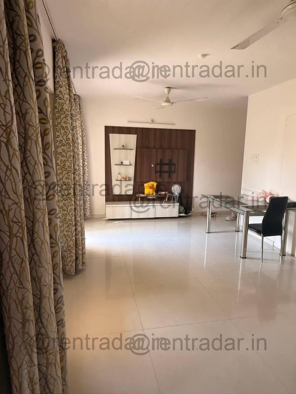Private Room in 2bhk at Vishrantwadi (ganga Kalash)