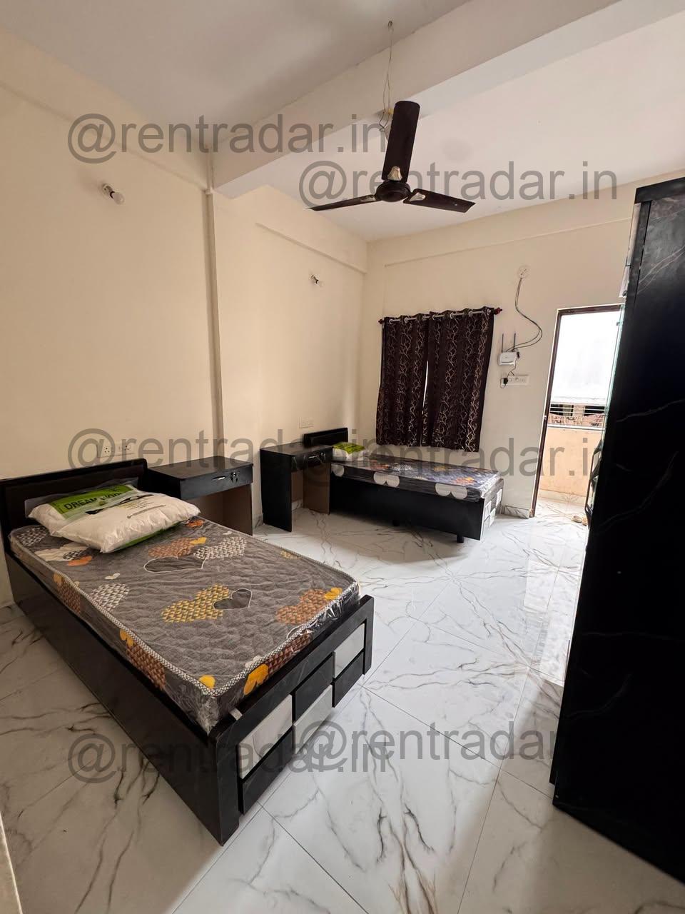 Room Available at Kharadi