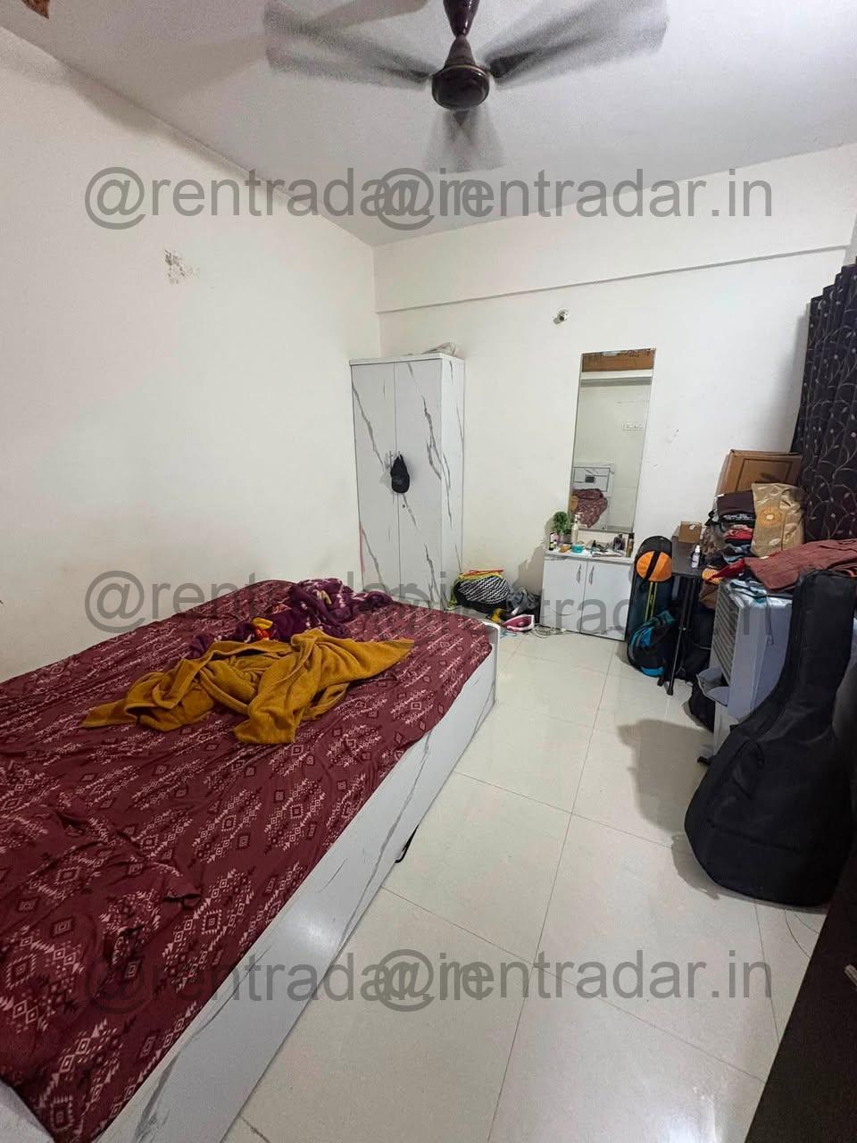 Room in 1bhk at Keshav Nagar