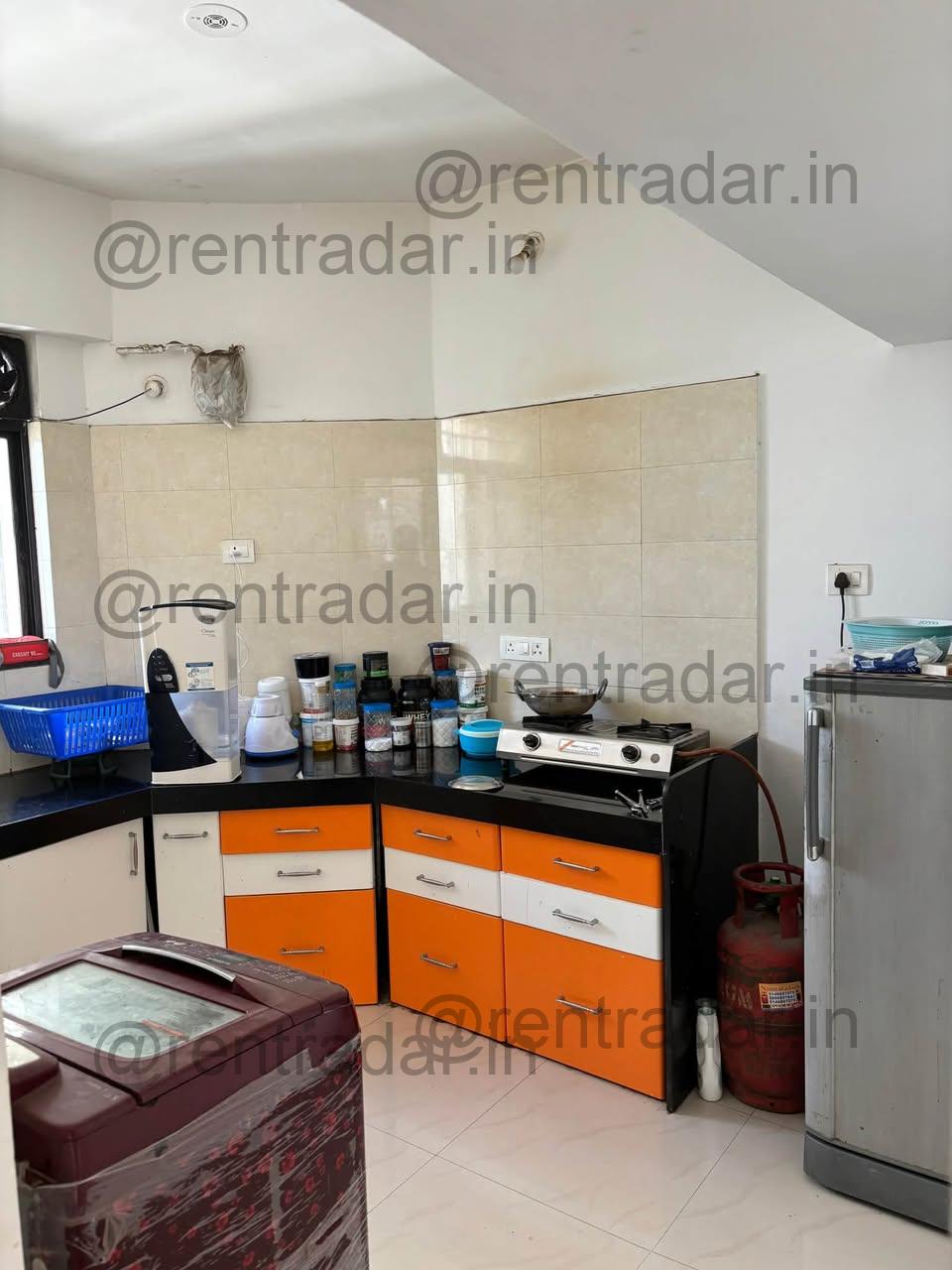 Private Room in 3bhk at Balewadi