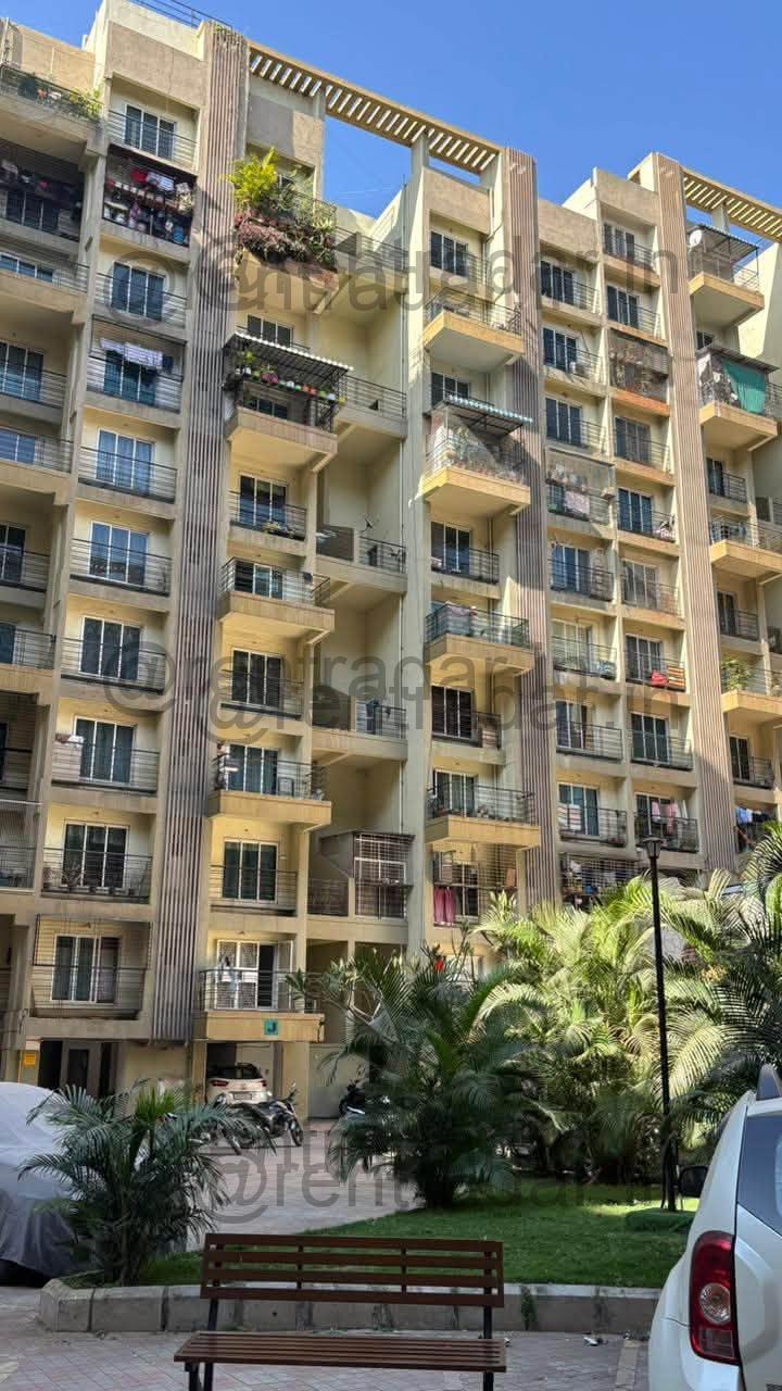 Room in 2 Bhk at Wagholi (jade Residency)
