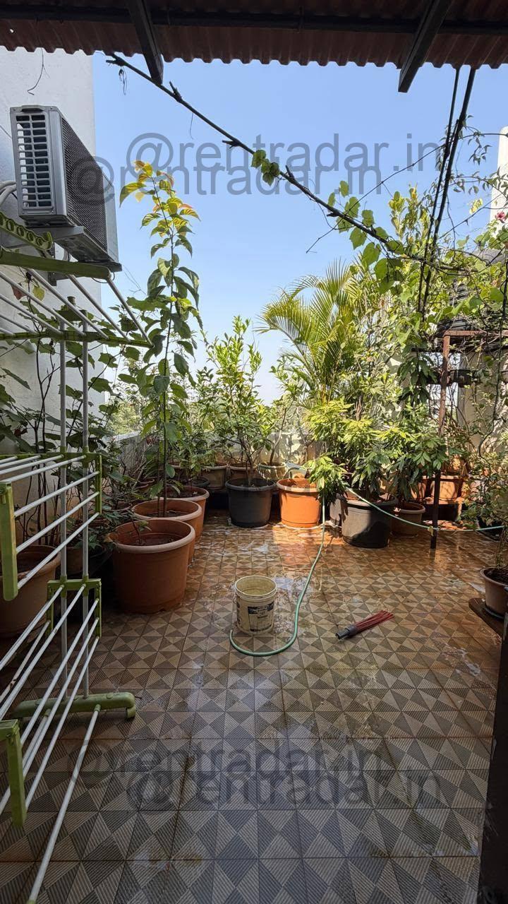 Room in 2bhk at Aundh (raj Residency)