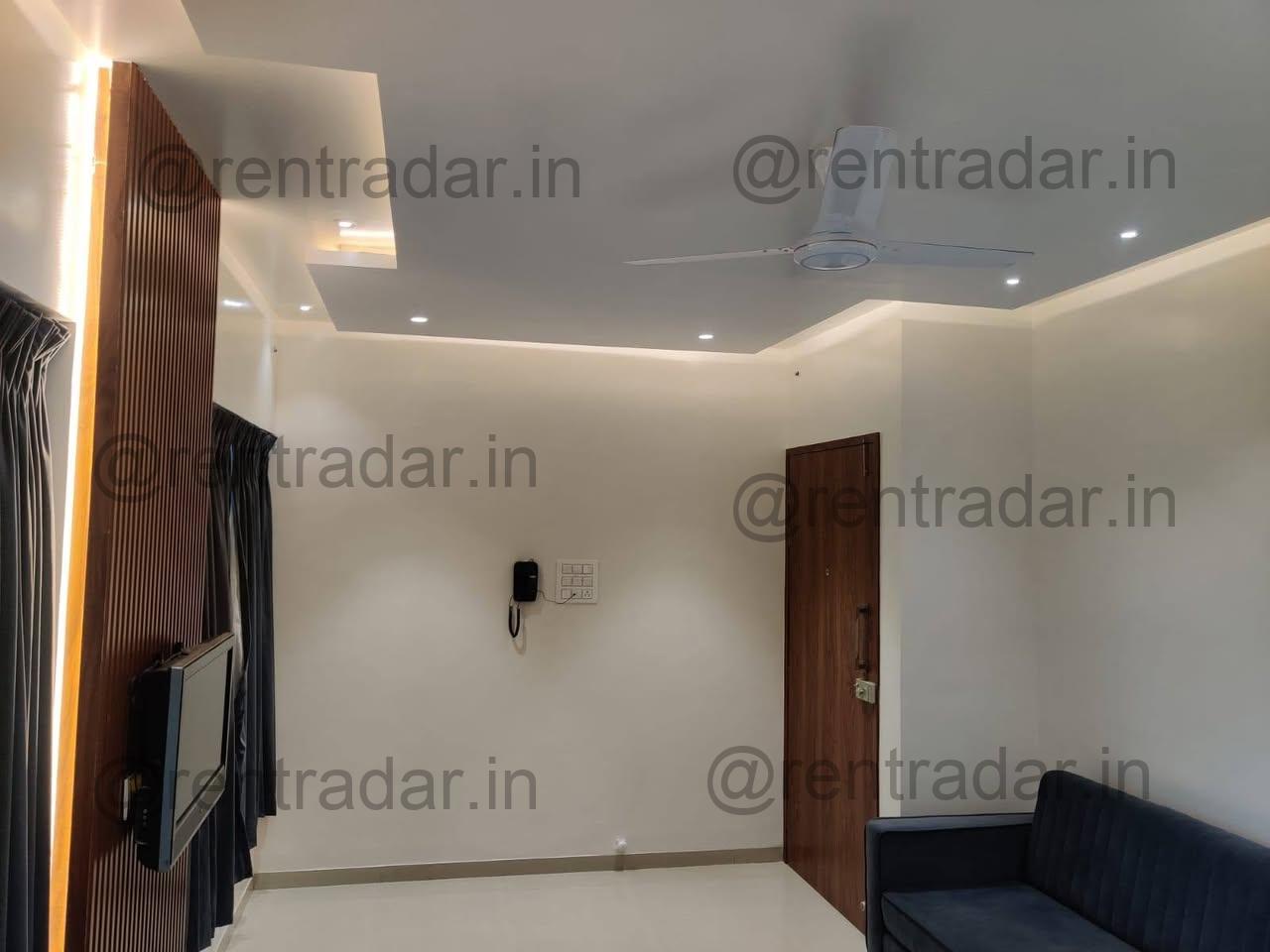 Room in 2bhk at Karvenagar